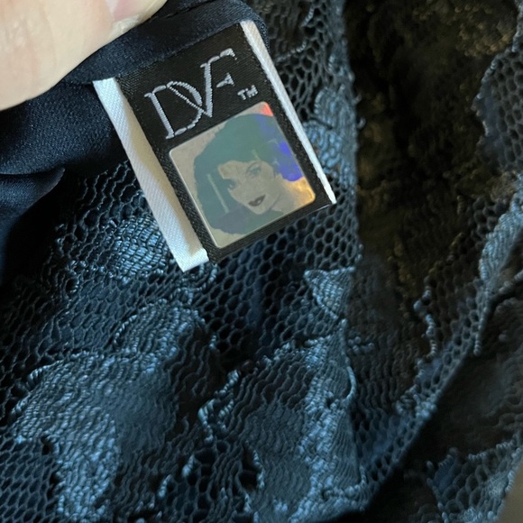 Diane Von Furstenberg Silk Blend Lace Dress - Picture 8 of 9